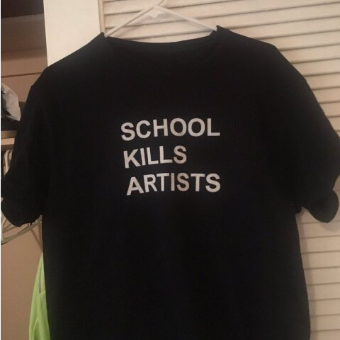 SCHOOL KILLS ARTISTS